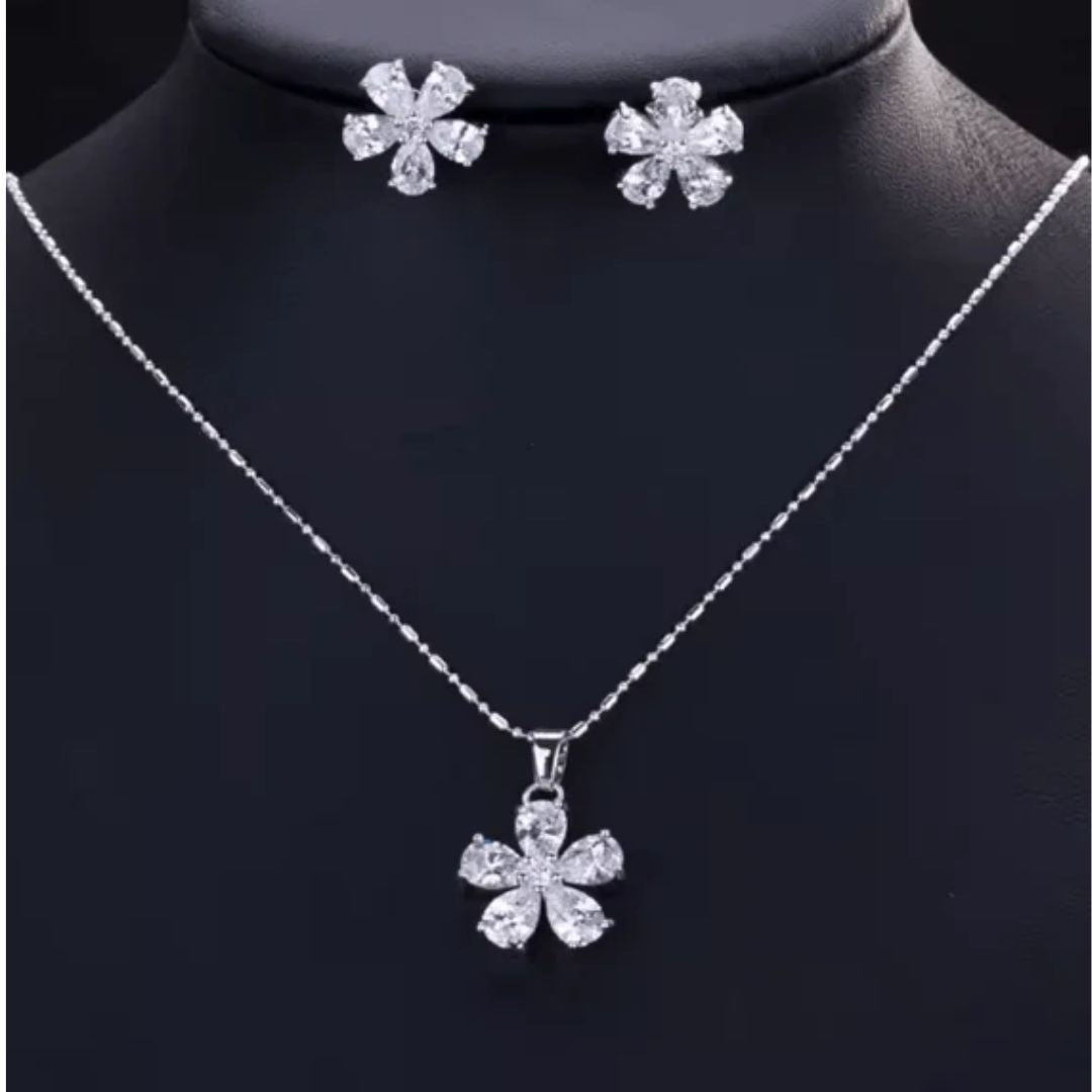 Zircon Petal Flower Necklace Set