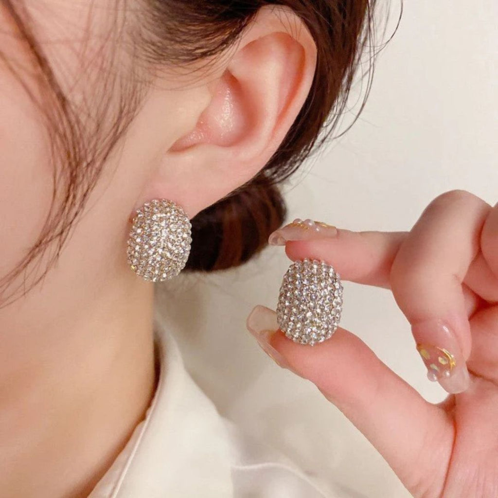 Sparkling Diamond Droplet Earrings – Light Luxury & Trendy Design